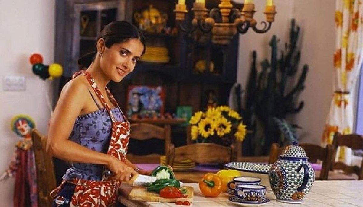 Hailee Steifeld, Josh Allen take break from parenting soon after baby’s birth