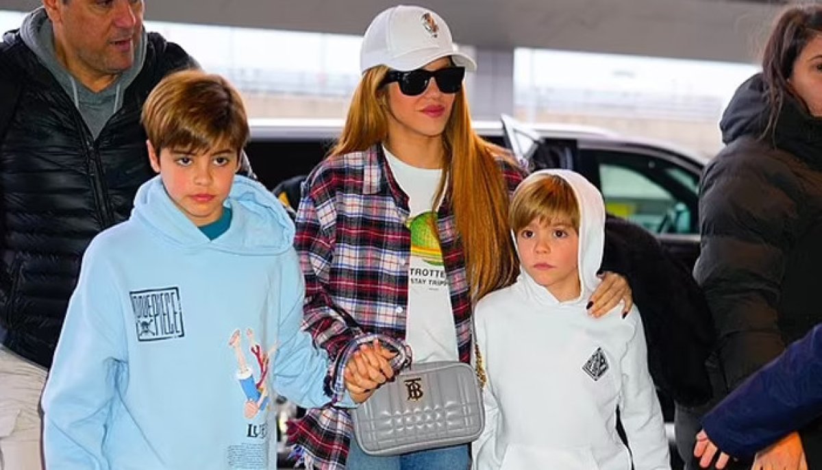 Shakira urges media to 'respect children's privacy' following Miami move