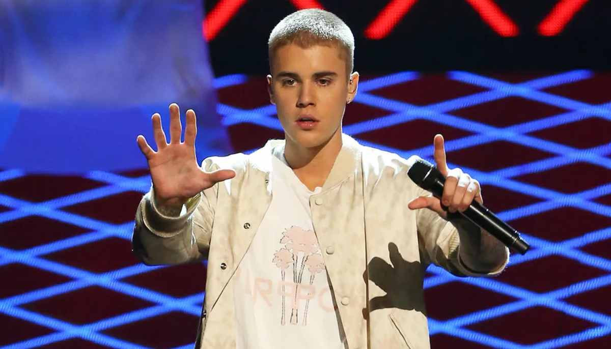 Justin Bieber goes viral for live performance after Kendall Jenner drama