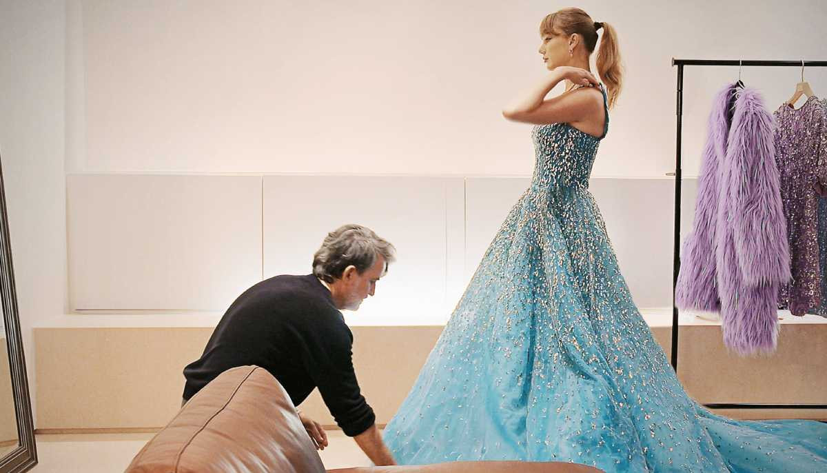 Taylor Swift’s stylist gushes over her in sweet tribute