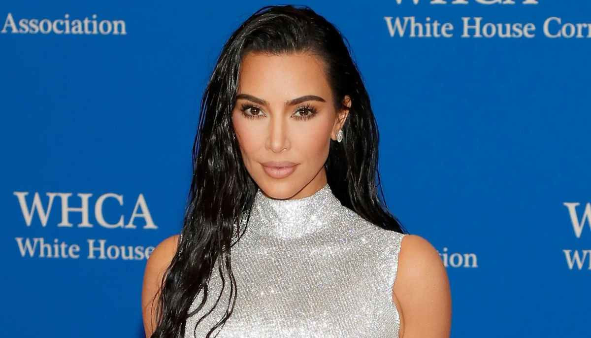 Kim Kardashian’s chaotic holiday photos spark Kanye West comparisons online