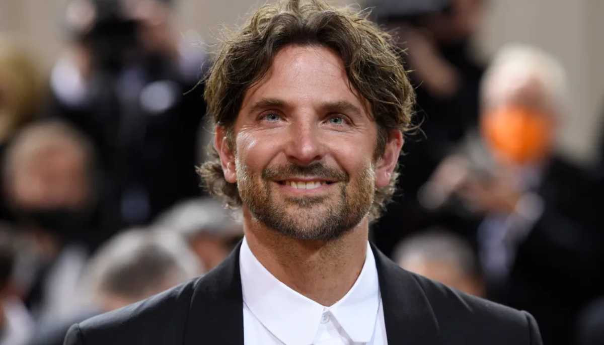 Bradley Cooper reacts to plastic surgery speculation