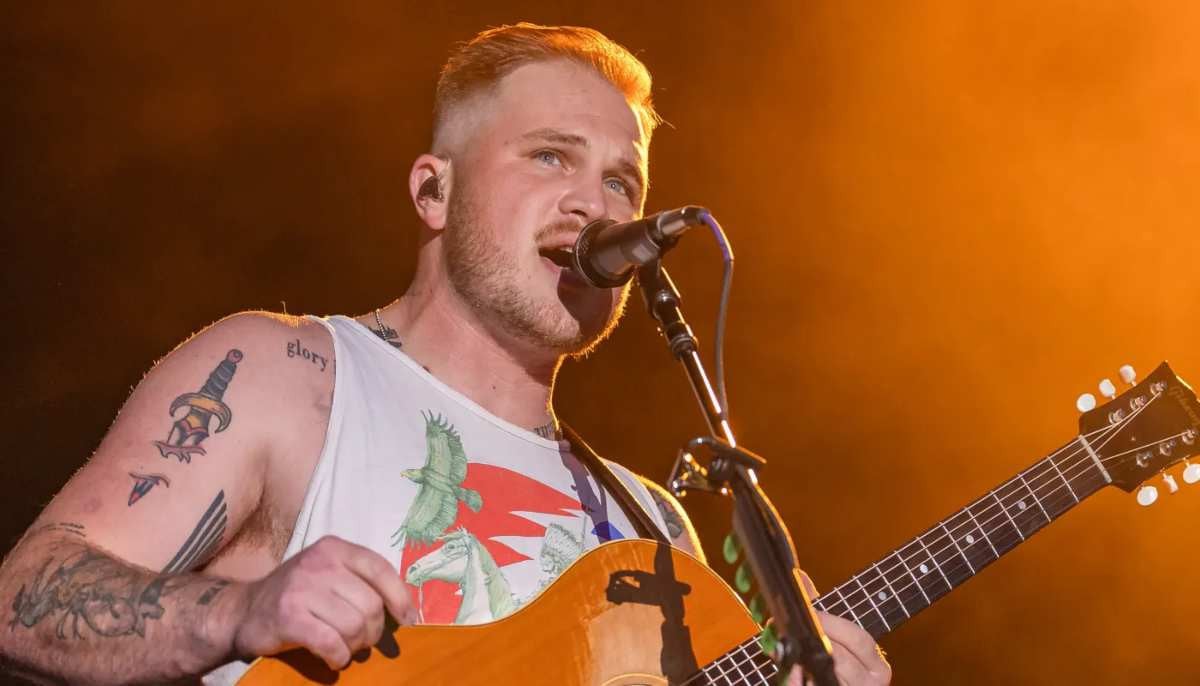 Zach Bryan explores heartbreak, sobriety in 'With Heaven On Top'