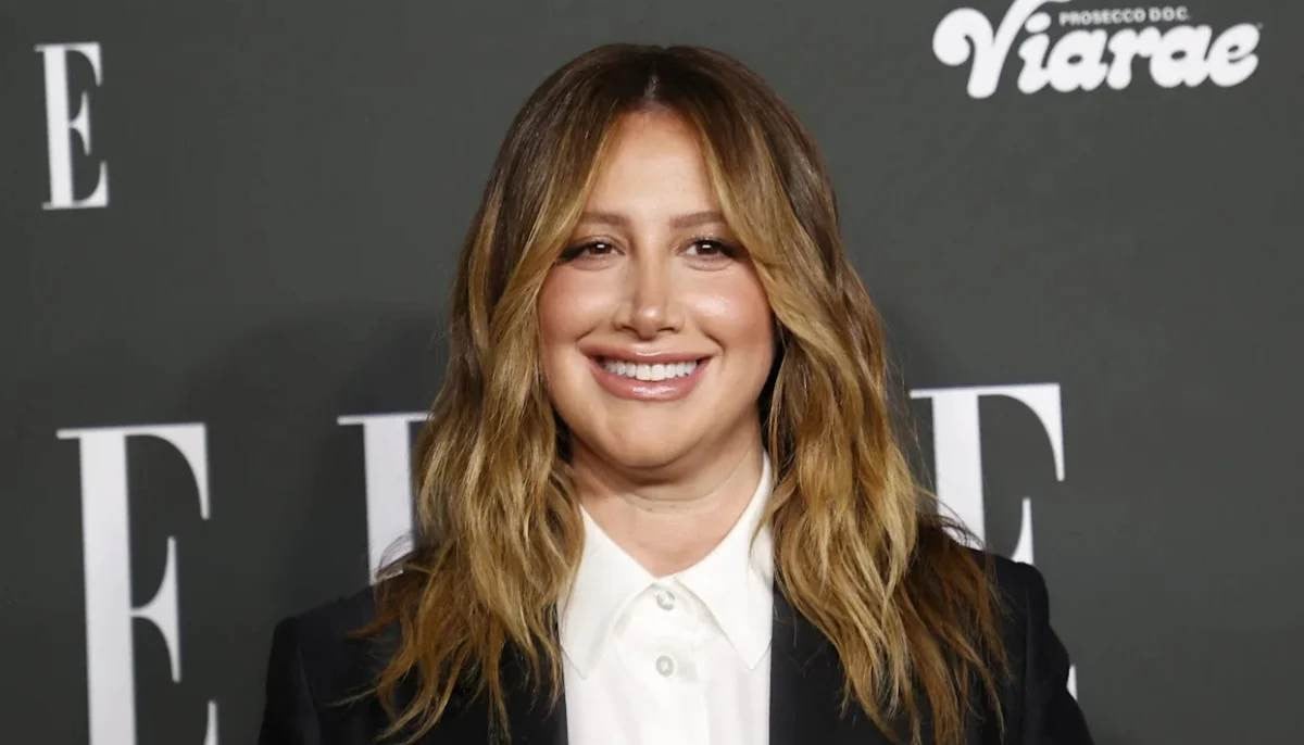 Ashley Tisdale under fire on The 'View' amid mom group essay