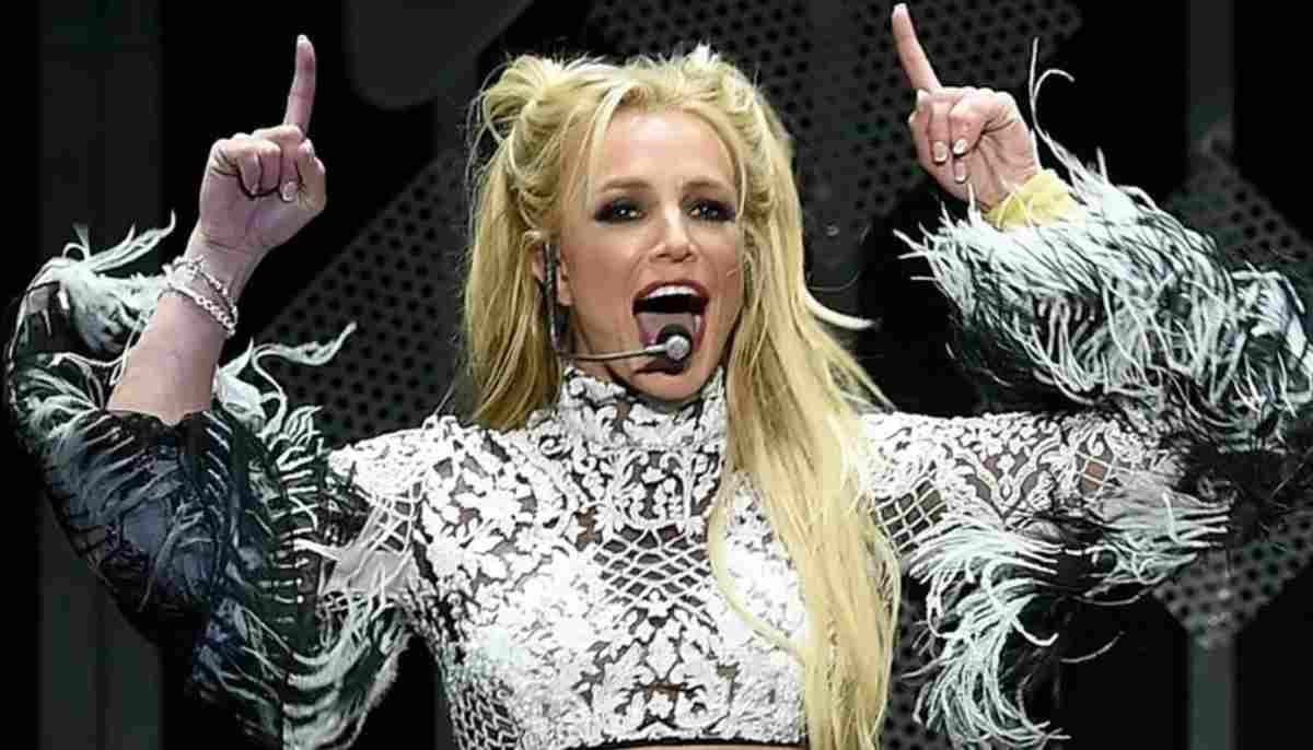 Britney Spears all set for shocking comeback with unexpected guest