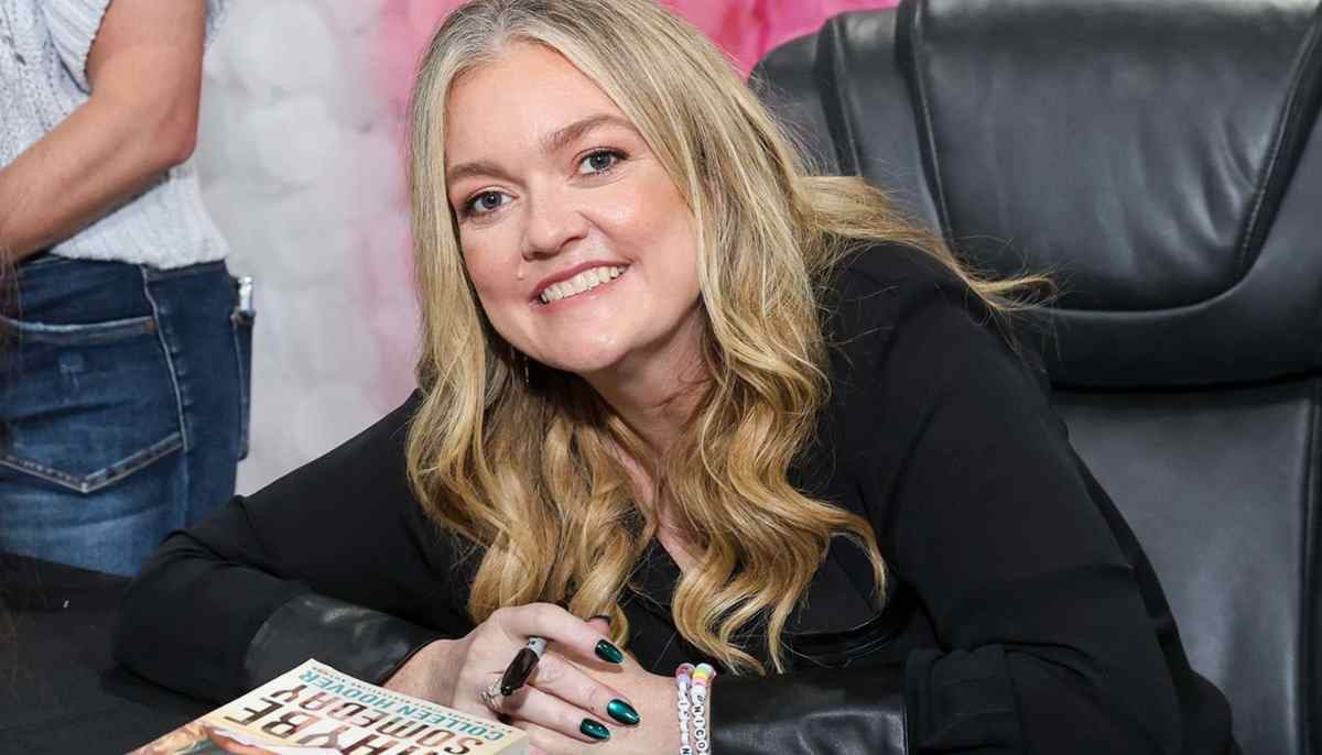 Colleen Hoover announces major cancer update