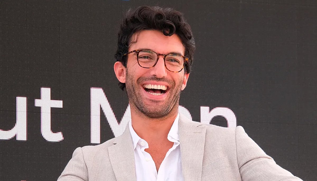 Justin Baldoni's rare text messages involving Blake Lively, Britney Spears surface