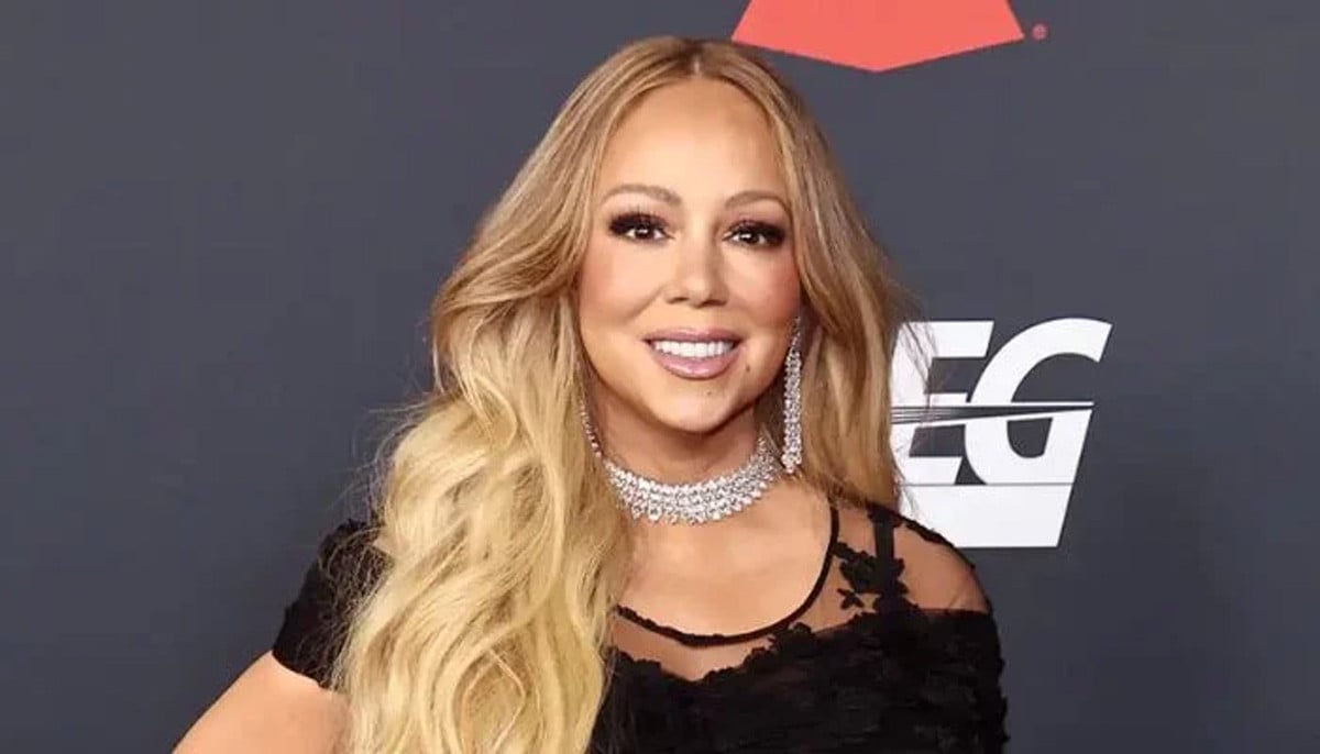 Mariah Carey makes shiny appearance at 'MusiCares Person of the Year' gala 