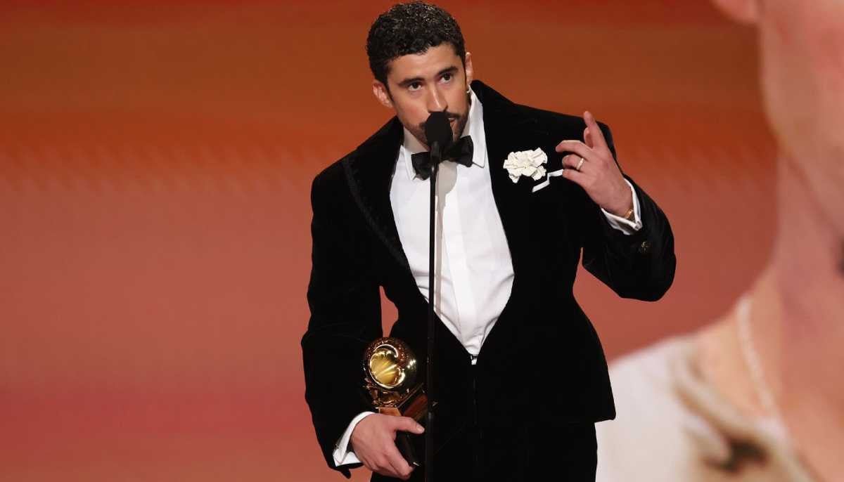 Bad Bunny receives standing ovation for political speech at Grammys