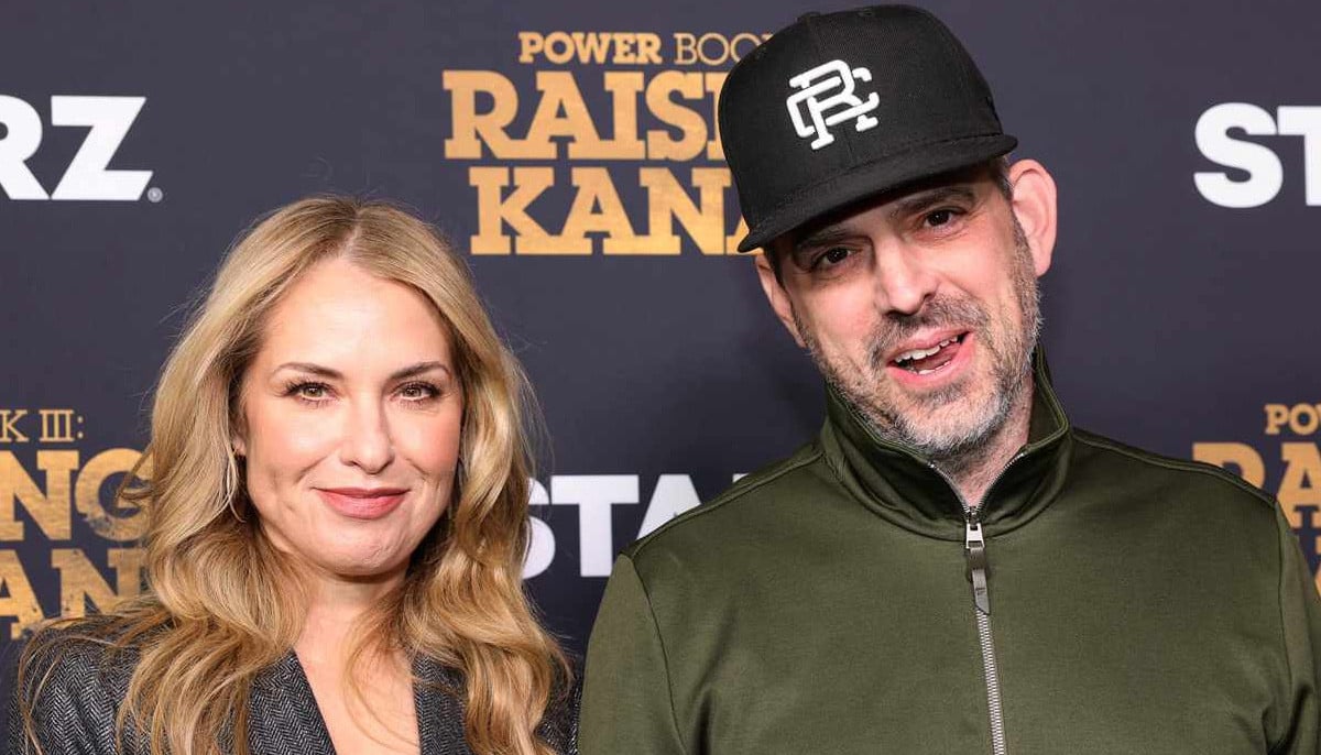 Leslie Grossman and Sascha Penn celebrate marriage with private wedding party