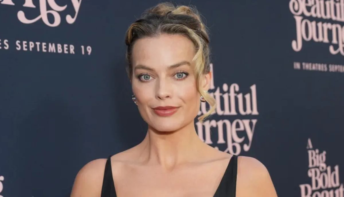 Margot Robbie puts audience first in bold swipe at film critics