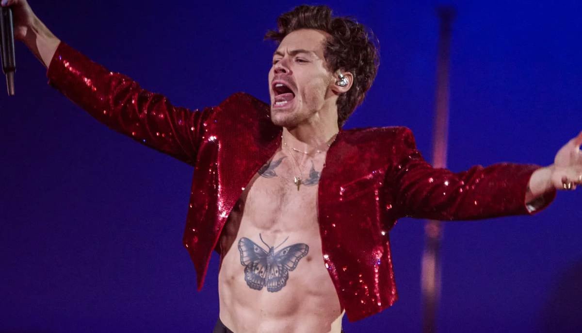Harry Styles fans disapprove bizarre dance moves at BRITs