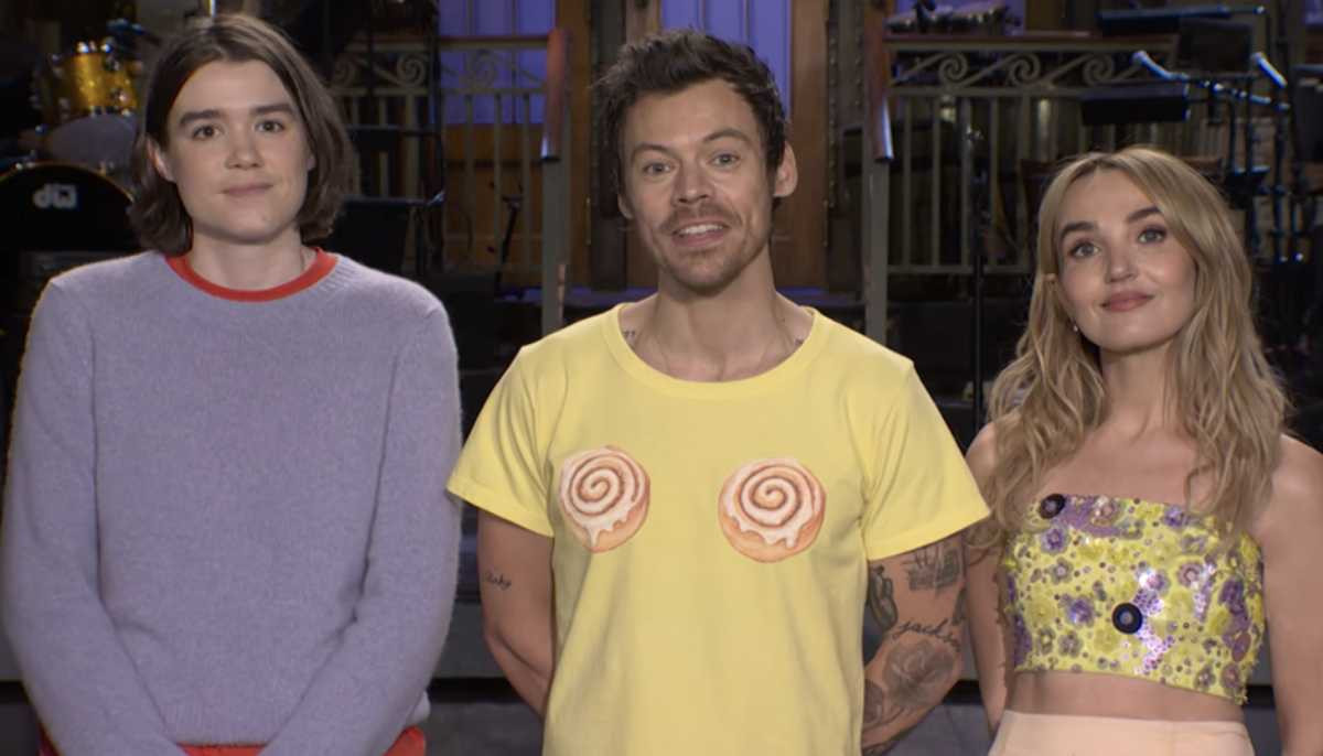 Harry Styles admits to ‘having feelings’ for SNL cast member in promo