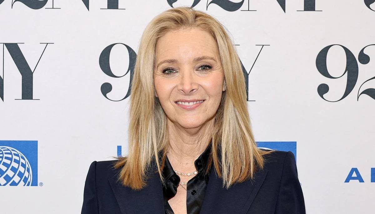 Lisa Kudrow reveals she played one role longer than ‘Friends’ Phoebe