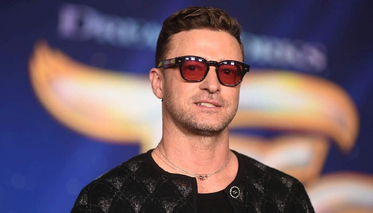 'Drunk' Justin Timberlake unable to walk in explosive DWI arrest video