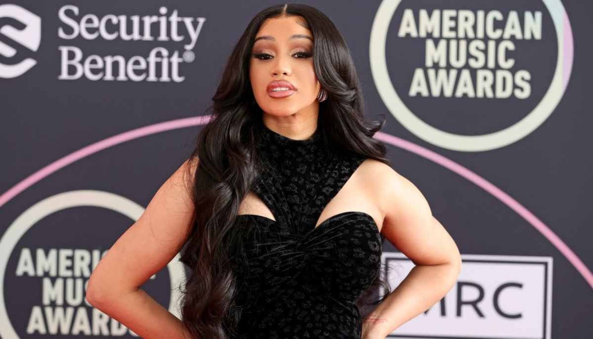 Did Cardi B just pull Kylie Jenner's sold-out launch?