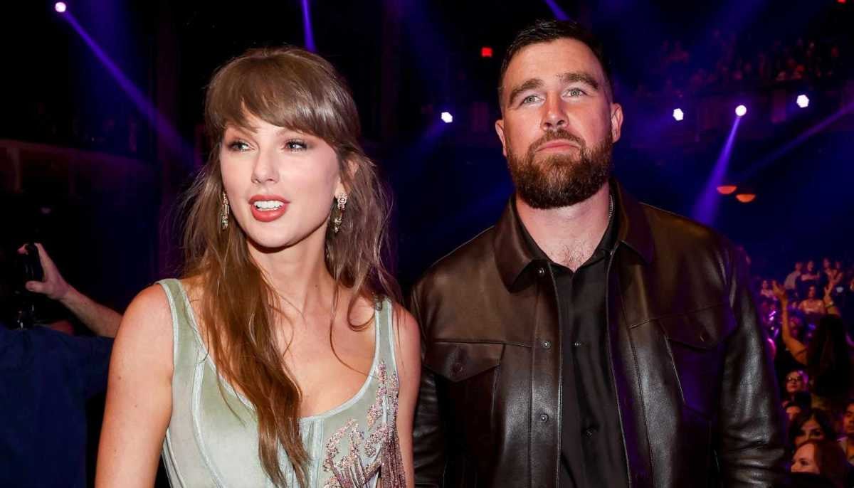 Taylor Swift, Travis Kelce make couple’s debut at iHeartRadio Music Awards