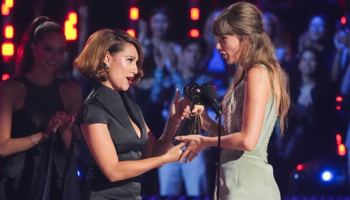 Taylor Swift's secret talks 'exposed' by Raye