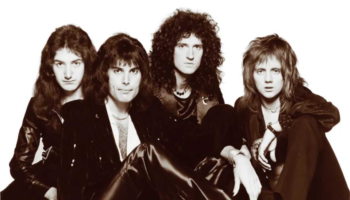 Queen’s ‘Greatest Hits’ reaches four-year mark with achievement