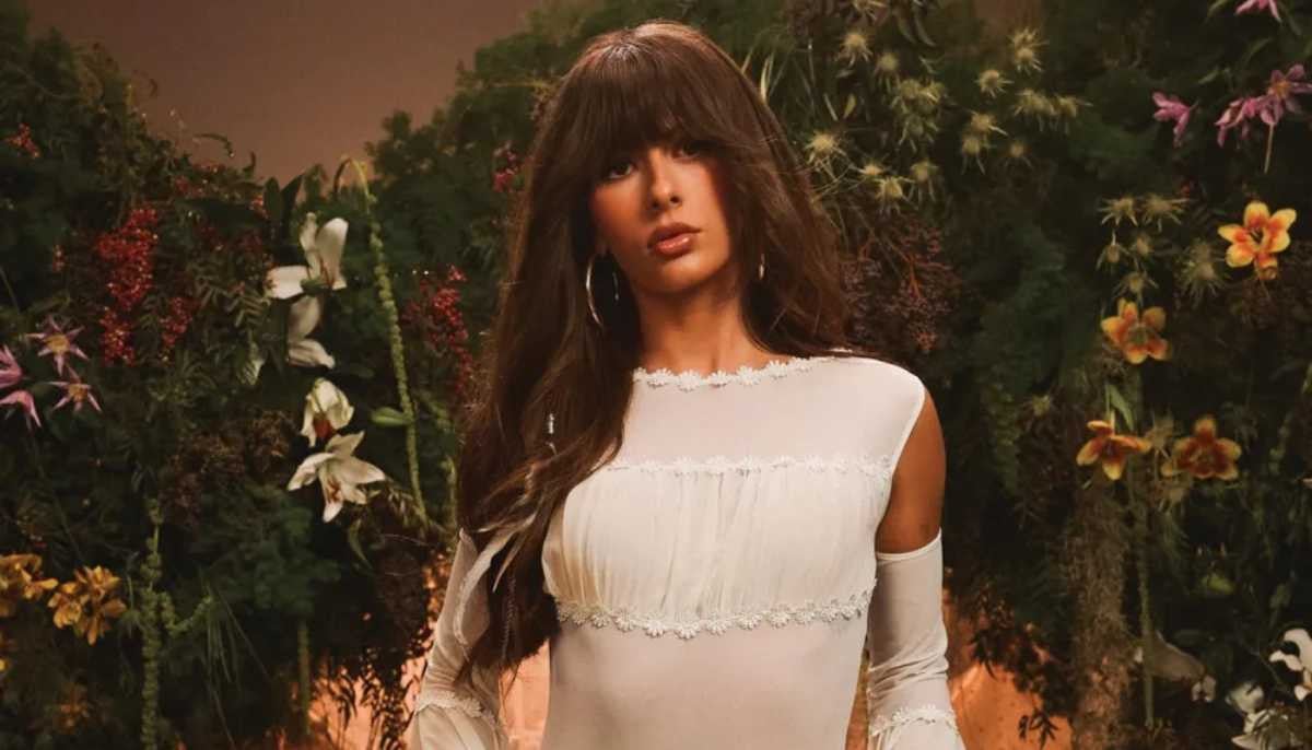 Ella Langley reveals struggle behind 'You Look Like You Love Me' 