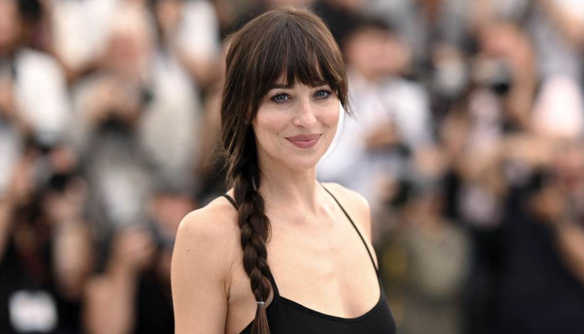 Dakota Johnson takes it slow with new boyfriend Role Model