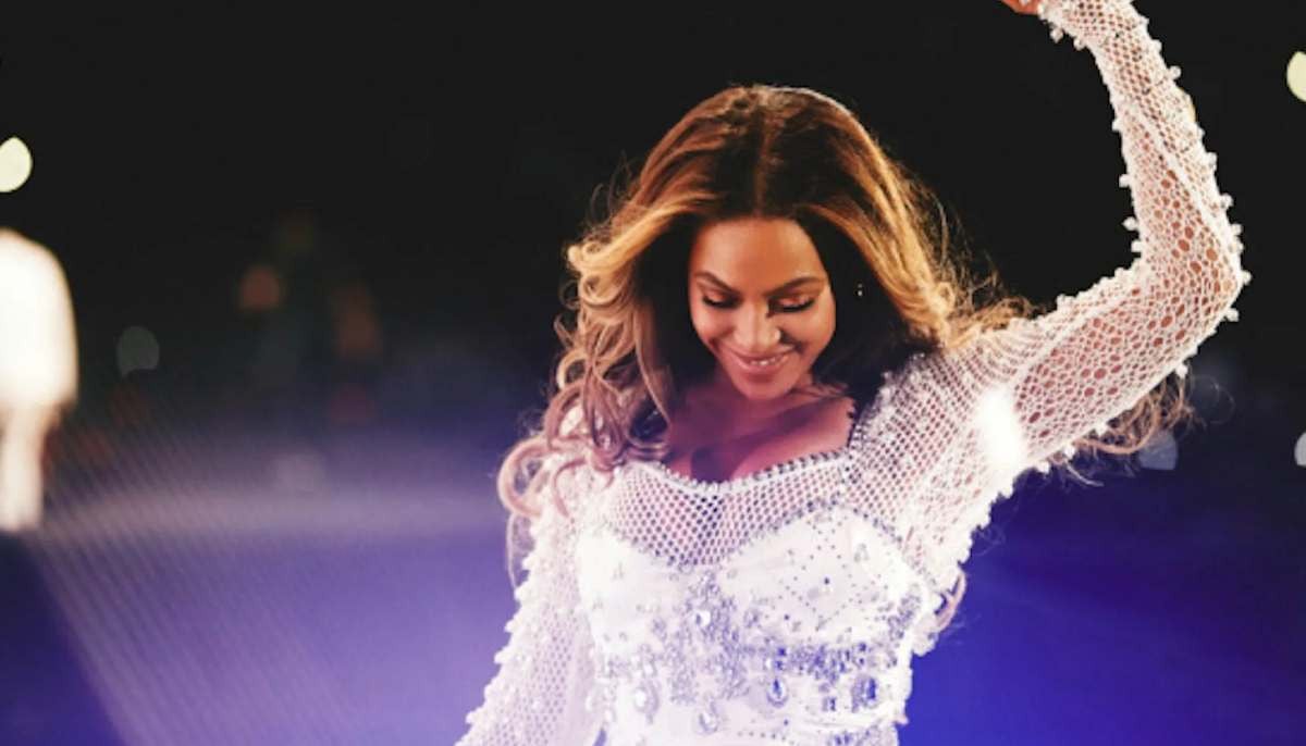 Beyonce pregnancy report dominates internet after launch event