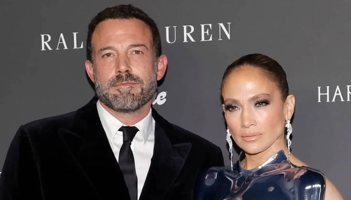 Did Ben Affleck ‘surrender’ his marital mansion to Jennifer Lopez?