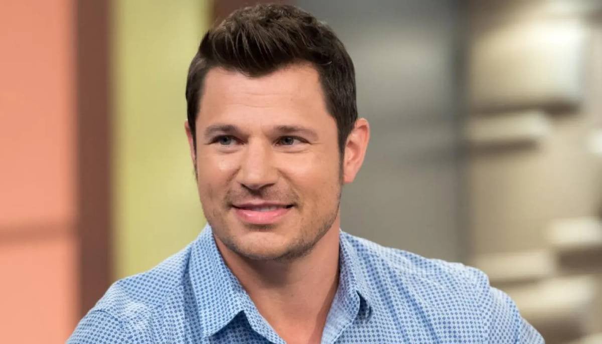 Nick Lachey takes swipe at Justin Bieber, Shawn Mendes amid mental struggle