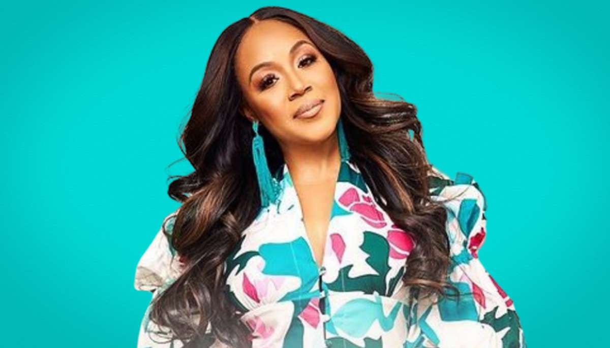 Why is Erica Campbell facing backlash over 25th wedding anniversary?