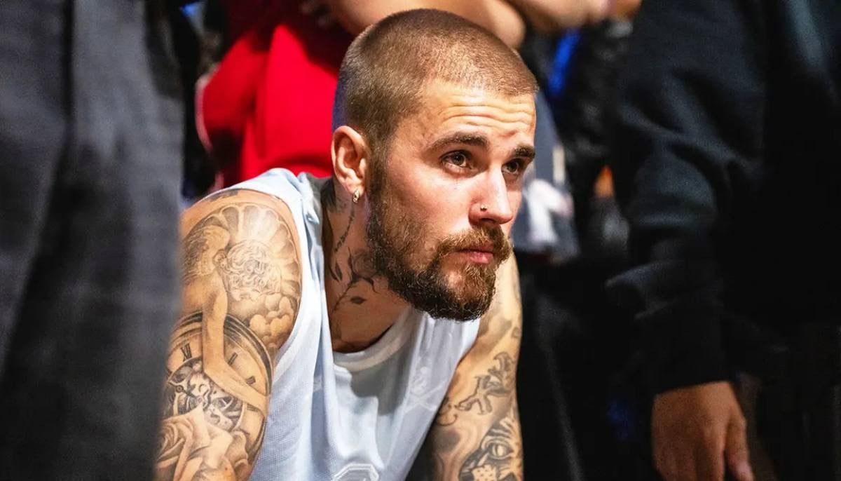 Justin Bieber gets touched inappropriately during performance: Watch