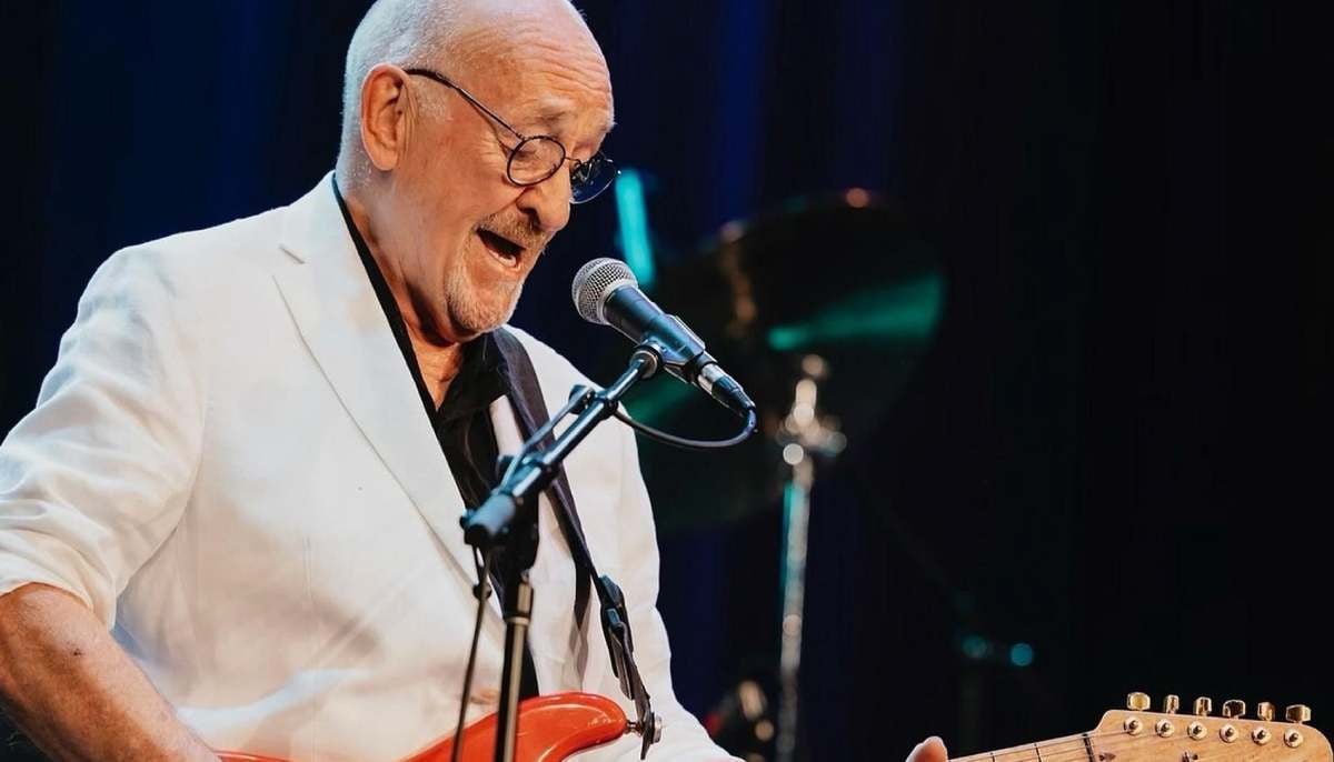 Music world mourns Traffic's Dave Mason dead at 79