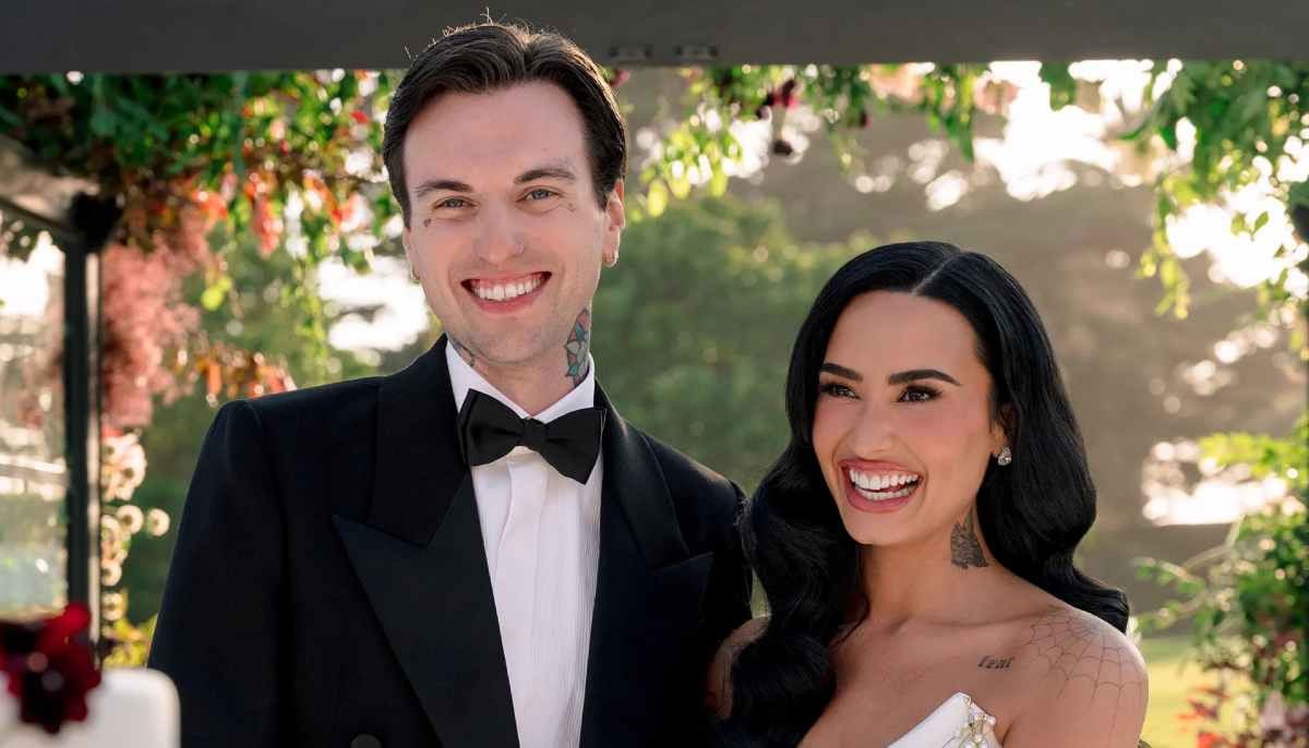 Demi Lovato, husband Jordan Jutes disappoint fans with first ever show