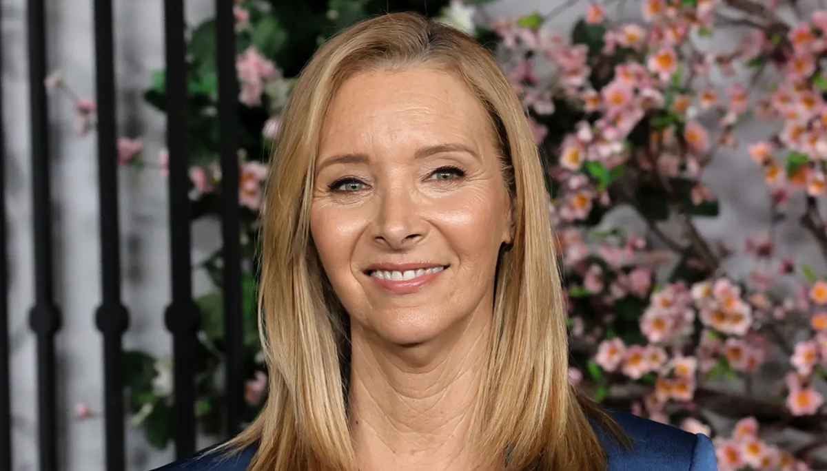 Lisa Kudrow exposes 'brutal’ culture behind 'Friends' scenes
