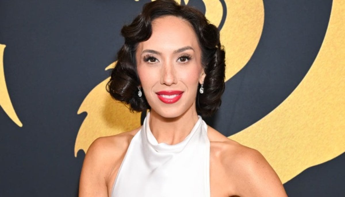 Cheryl Burke vows she may never date again after split