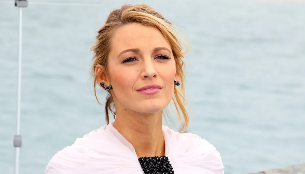 Blake Lively lies about carrying children hand painted bag?