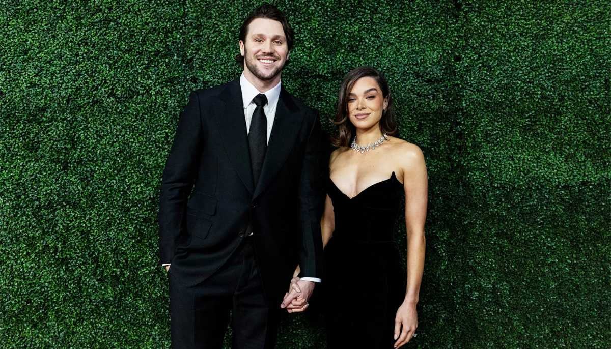 Josh Allen details one specific thing that annoys wife Hailee Steinfeld 