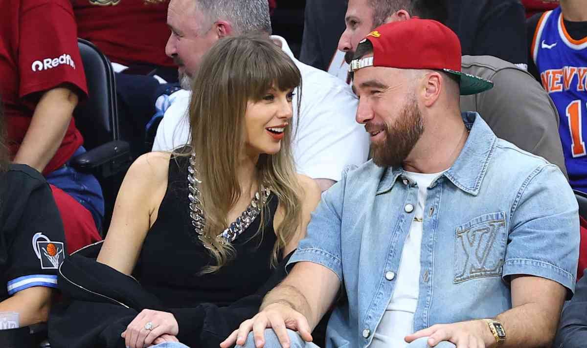 Travis Kelce reacts to controversial beer chug with Taylor Swift