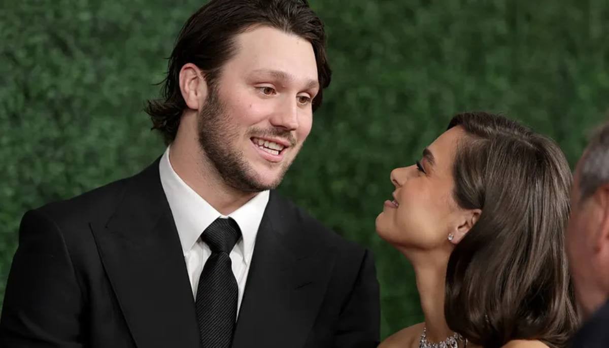 Josh Allen, Hailee Steinfeld celebrate major milestone of their relationship