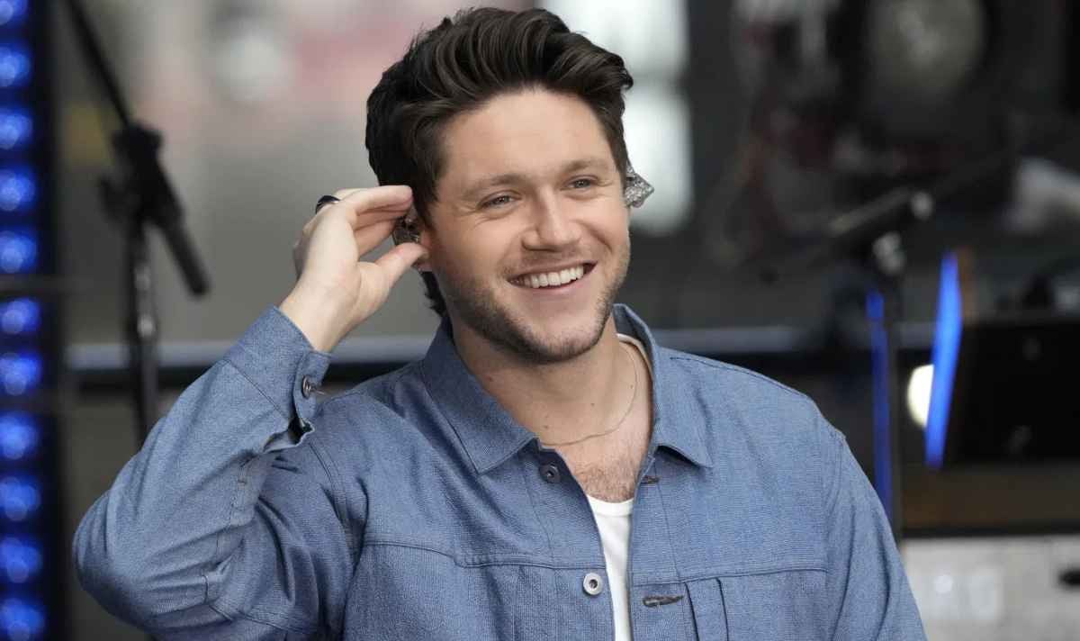 Niall Horan reveals how 'End of an Era' changed over time