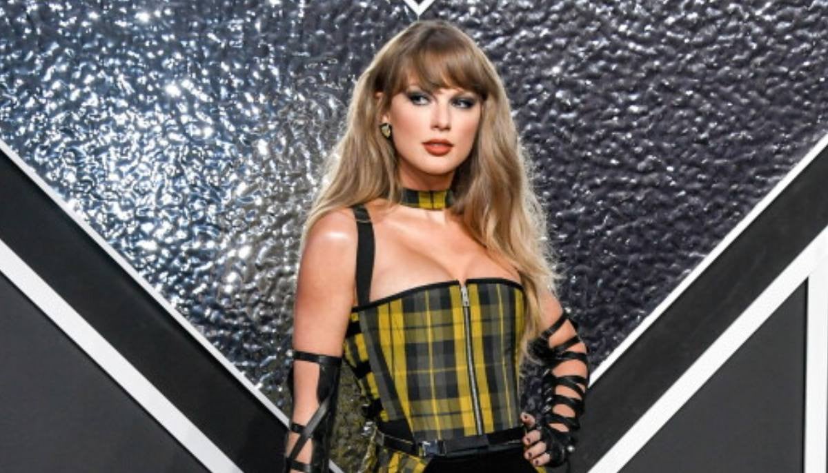 Taylor Swift's new 'Toy Story 5' tracks achieves major milestone
