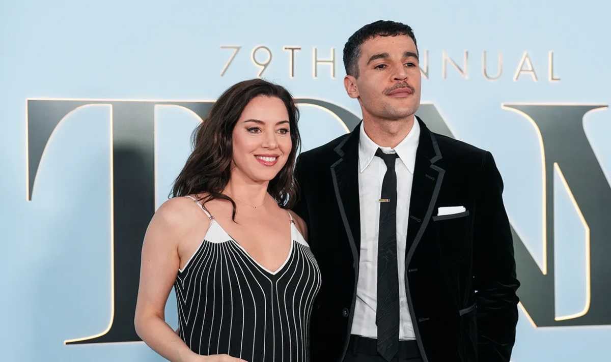 Aubrey Plaza, Chris Abbott turn heads at 2026 Tony Awards