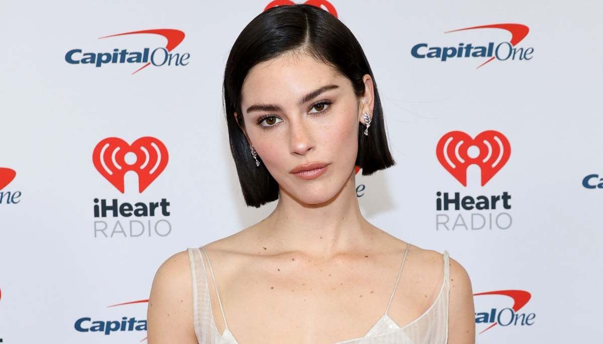 Gracie Abrams reveals anxiety over stable romance with Paul Mescal