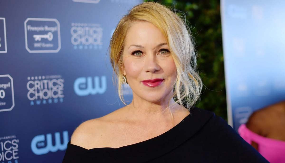 Christina Applegate refuses to lose humour amid health struggle