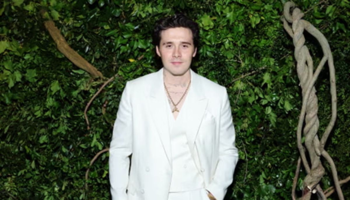 Brooklyn Beckham raises eyebrows after admitting business struggles 