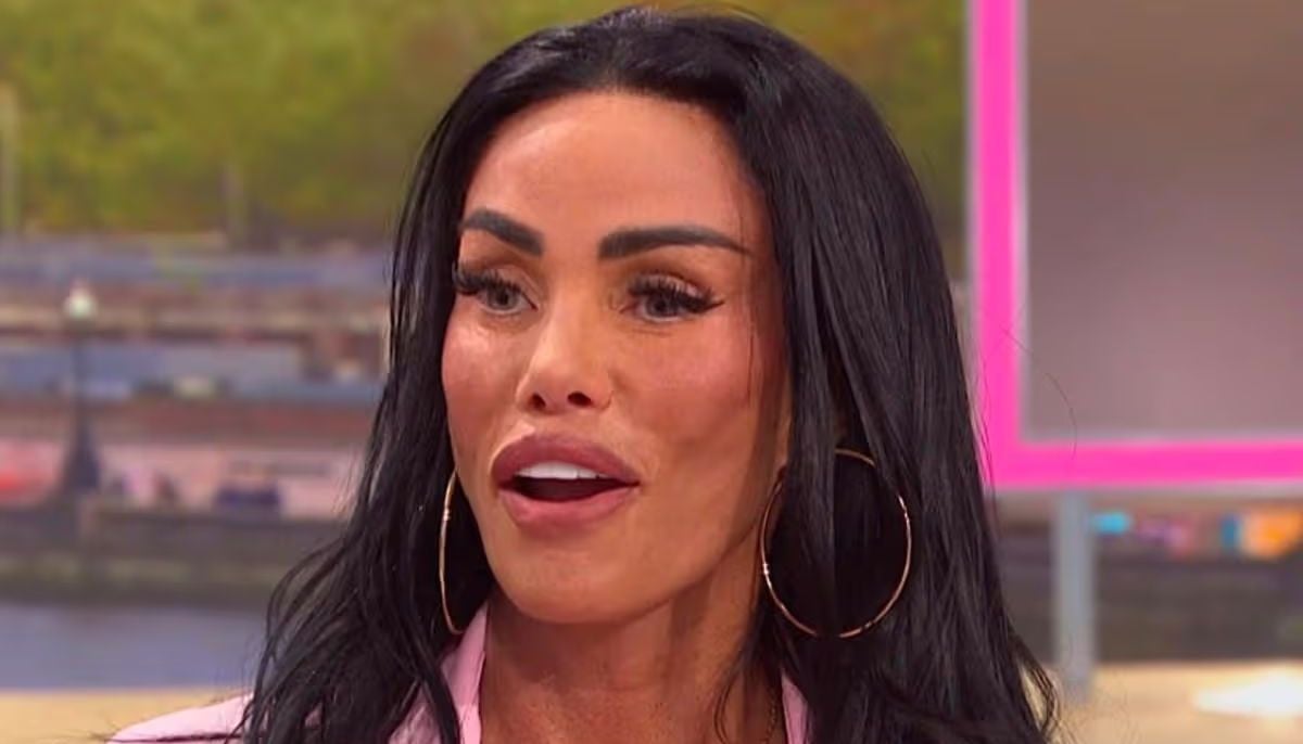 Katie Price shows injured lips after undergoing surgery
