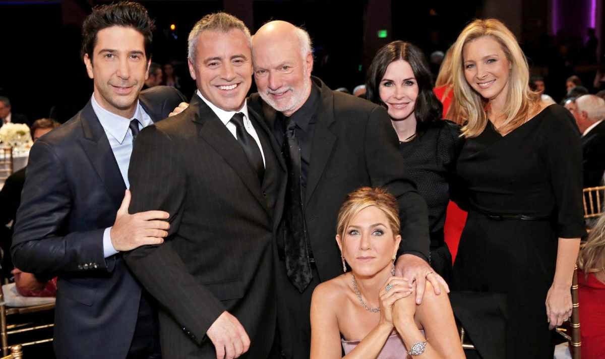 Jennifer Aniston pays tribute to 'Friends' director James Burrows