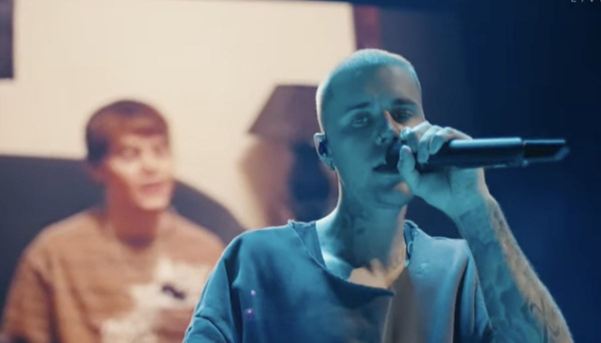 Justin Bieber secretly interacts with music producer for new album?