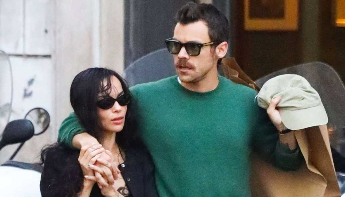 Harry Styles, Zoe Kravitz are done with wedding talks?