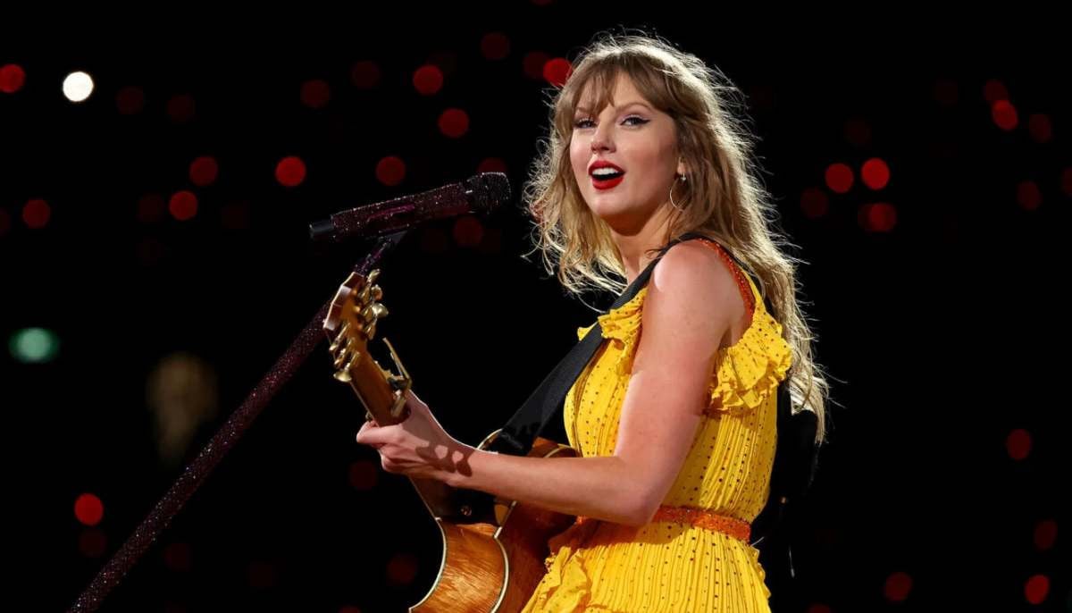 Taylor Swift celebrates with glam fireworks before honeymoon flight