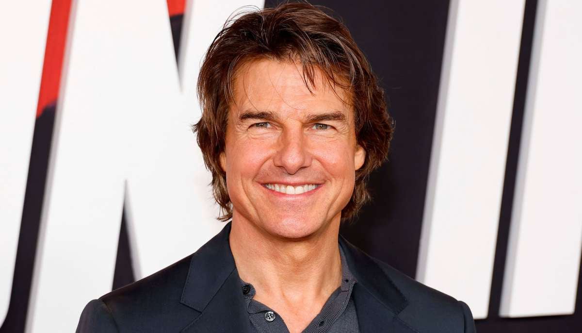 Tom Cruise stuns fans with dramatic new look for 'Digger'